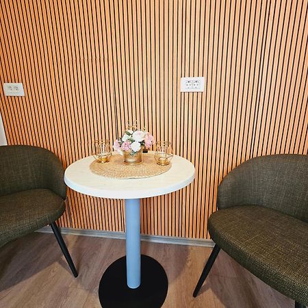 Ljubljana Center Budget Apartment Luaran gambar
